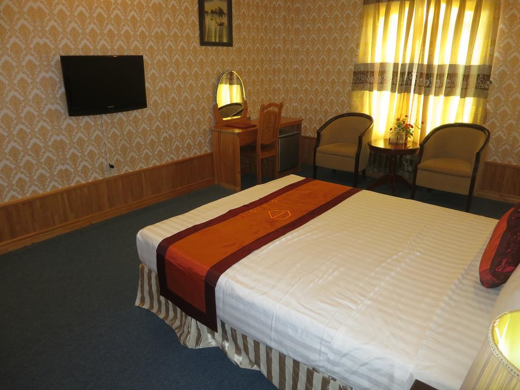 Gold Hotel نينه بينه المظهر الخارجي الصورة